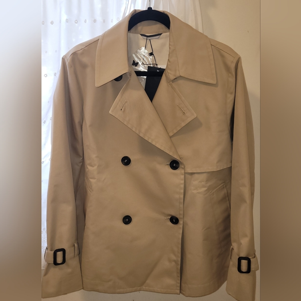 Weekend Max Mara Beige Double-Breasted Trench Coat